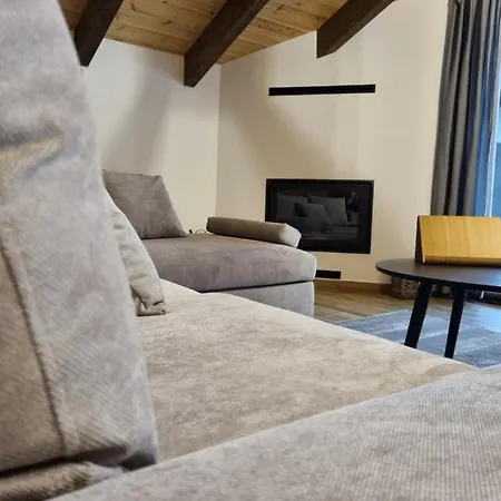 Domek alpejski ερυθρελάτη *