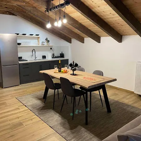 Domek alpejski ερυθρελάτη *