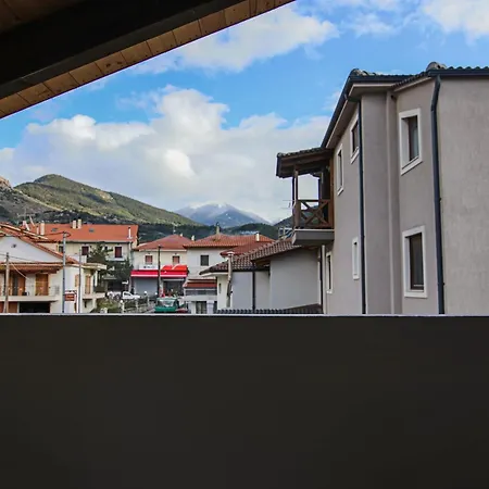 ερυθρελάτη Kalawrita